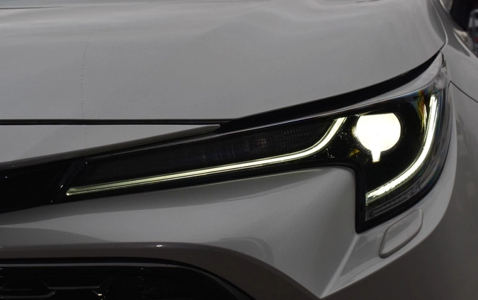 Toyota Corolla cena 139900 przebieg: 32600, rok produkcji 2022 z Olszyna małe 301